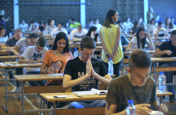 У понедељак мала матура, три испита у три дана